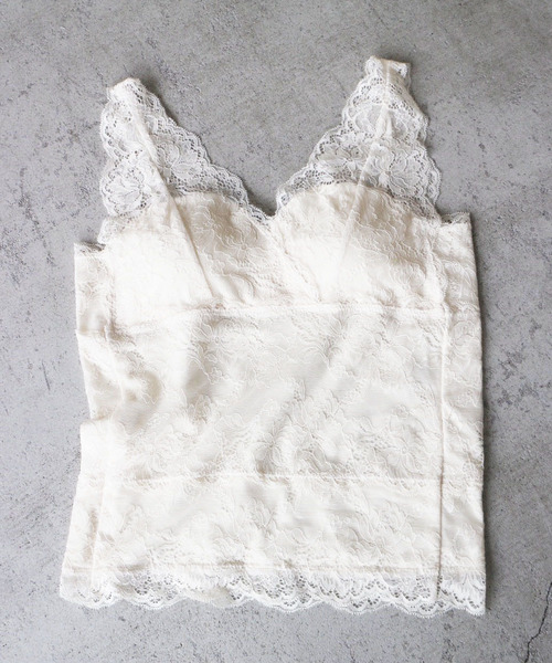 FREE'S MART（フリーズマート）の「【リニューアル】カップ付インナーレースタンクトップ（タンクトップ・レディース・ホワイト/ブルー/ブラック/ライトピンク・FREE）」の2枚目の写真