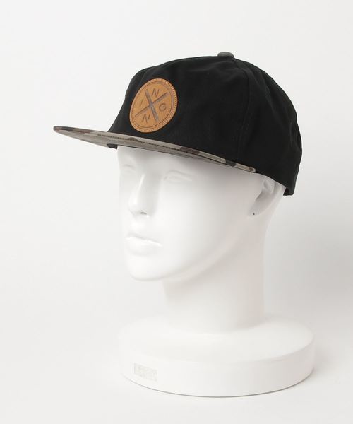 NIXON(ニクソン)の「BEACHSIDE SNAP-BACK HAT(キャップ・レディース・グレー/ブラック/カーキ/ネイビー/ブラック系その他/カモフラージュ・FREE)」の3枚目の写真