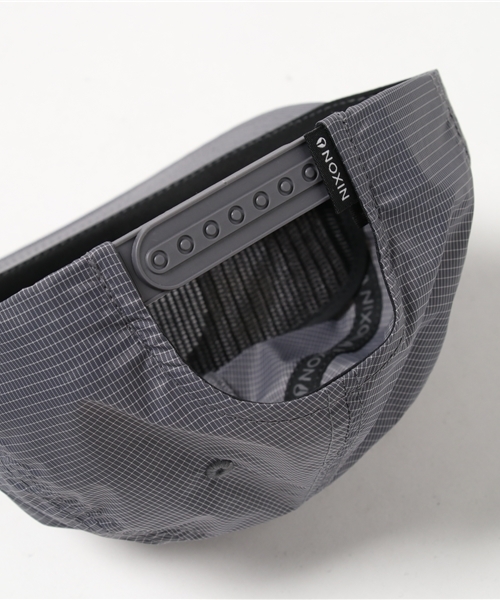 NIXON(ニクソン)の「BEACHSIDE SNAP-BACK HAT(キャップ・レディース・グレー/ブラック/カーキ/ネイビー/ブラック系その他/カモフラージュ・FREE)」の9枚目の写真