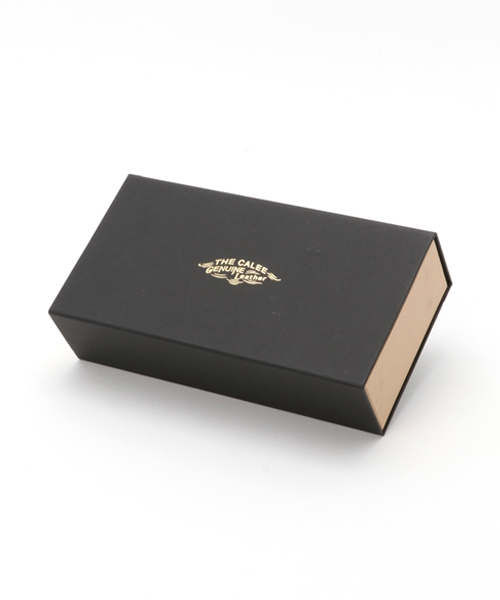 CALEE Embossing round zip long wallet