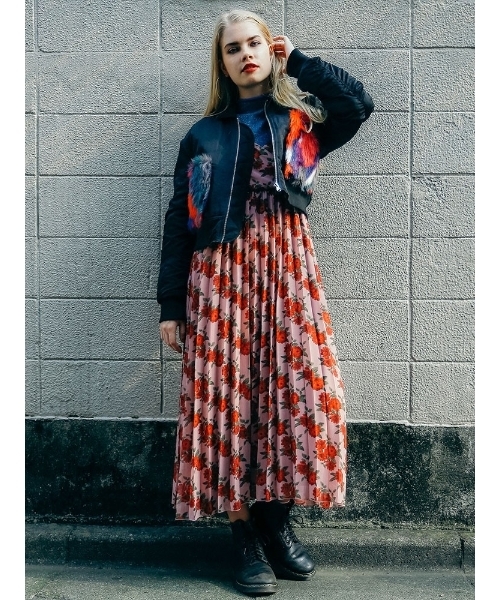 jouetie（ジュエティ）の「ヴィンテージフラワーキャミワンピース（ワンピース・レディース・ブラック/ベビーピンク/ブルー・MEDIUM）」の11枚目の写真