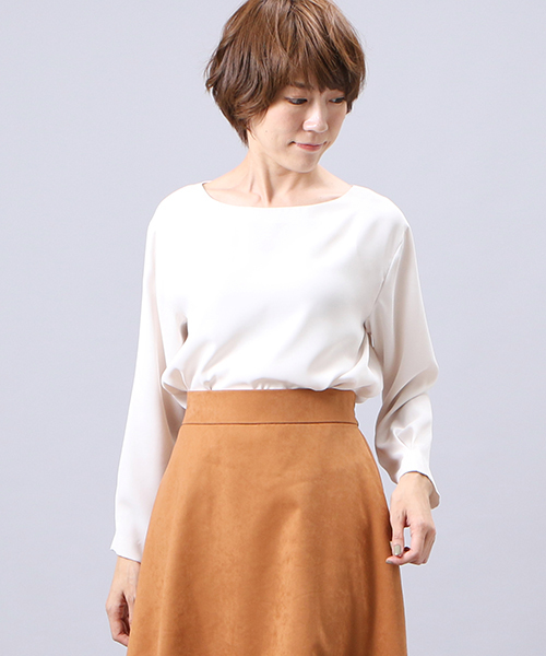 RIVE DROITE（リヴドロワ）の「ストリングボートネックブラウス（シャツ/ブラウス・レディース・アイボリー/ネイビー/キャメル・FREE）」の2枚目の写真