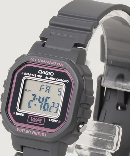 CASIO(カシオ)の「カシオ CASIO/ ミニスクエア デジタル腕時計 軽量 樹脂バンド LEDライト ユニセックス /// LAシリーズ(デジタル腕時計・メンズ・ブラック/ブラック×ブラック/ブラック×パープル/ブラック×イエロー/ブルー/ブラック×ピンク/ブラック×ブルー/ピンク・FREE)」の19枚目の写真