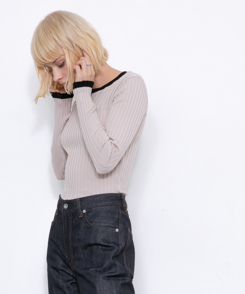 STUDIOUS(ステュディオス)の「【STUDIOUS】バイカラーリブニット(ニット/セーター・レディース・ベージュ/ネイビー/マスタード・FREE)」の10枚目の写真