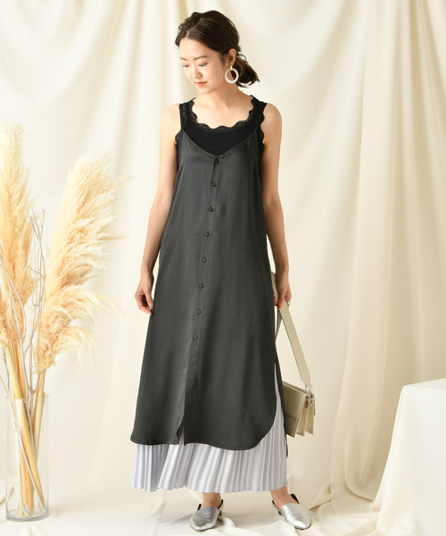 DouDou（ドゥドゥ）の「サテンキャミワンピース（ワンピース・レディース・ブラック/ベージュ・FREE）」の13枚目の写真