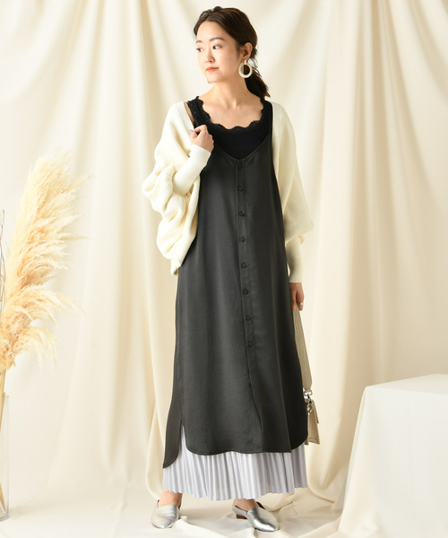 DouDou（ドゥドゥ）の「サテンキャミワンピース（ワンピース・レディース・ブラック/ベージュ・FREE）」の10枚目の写真