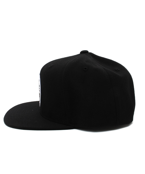 BEAMS(ビームス)の「BRIXTON / OATH 3 SNAPBACK CAP(キャップ・メンズ・ブラック/ブルー・ONE SIZE)」の5枚目の写真