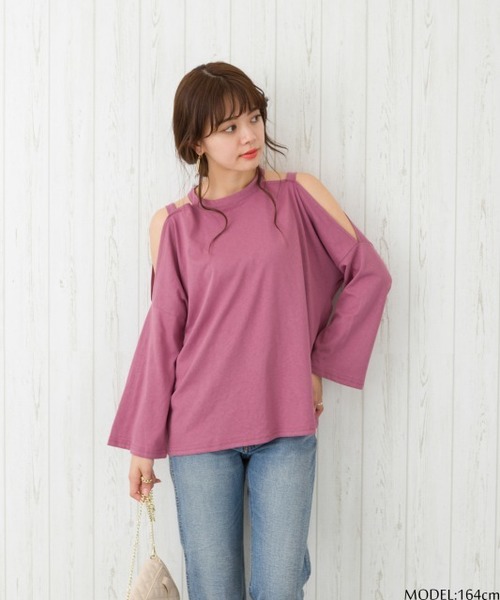 SpRay(スプレイ)の「肩あきTシャツ(Tシャツ/カットソー・レディース・ブラック/パープル/ブラウン/グレー/オフホワイト/グレイッシュベージュ・FREE)」の1枚目の写真