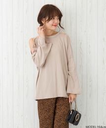 肩あきTシャツ