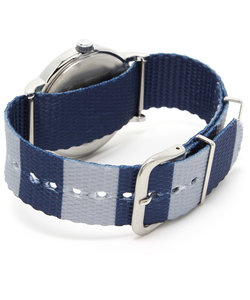 BEAMS BOY(ビームスボーイ)の「TIMEX / Weekender Central Park Border SP(アナログ腕時計・レディース・ホワイト/グレー/ベージュ・ONE SIZE)」の4枚目の写真