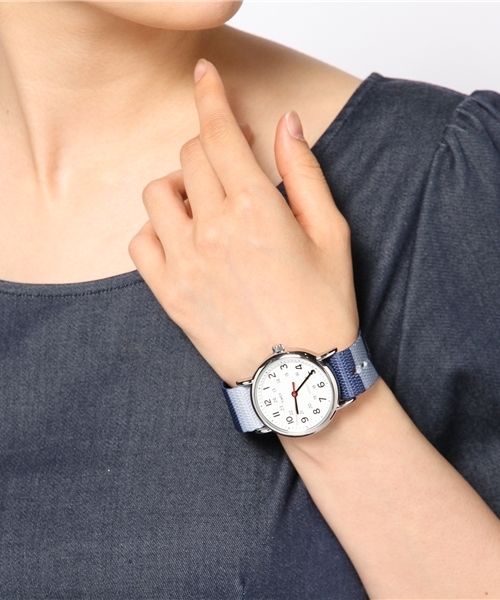 BEAMS BOY(ビームスボーイ)の「TIMEX / Weekender Central Park Border SP(アナログ腕時計・レディース・ホワイト/グレー/ベージュ・ONE SIZE)」の8枚目の写真