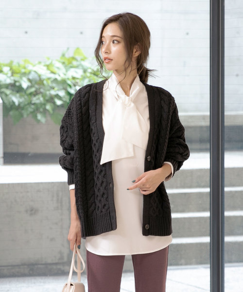 KOBE LETTUCE（コウベレタス）の「前後2Wayスタンドボウタイブラウス（シャツ/ブラウス・レディース・ブラック/ブラウン/オフホワイト/ライム/ブルー系その他・FREE）」の2枚目の写真