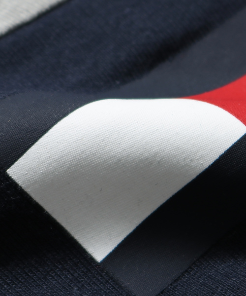 TOMMY HILFIGER(トミーヒルフィガー)の「Tommy Hilfiger/トミーヒルフィガー Sweat 配色切り替えスウェット(スウェット・メンズ・ヘザーグレー/ダークネイビー・S/M/L/XL)」の12枚目の写真