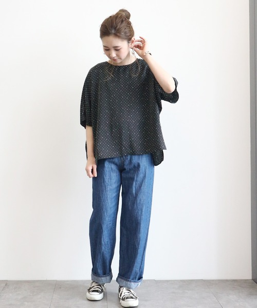 AMERICAN HOLIC（アメリカンホリック）の「ドルマン裾スリットドレープブラウス　＊〇（シャツ/ブラウス・レディース・ドット/アイボリー/グリーン/ネイビー・FREE）」の8枚目の写真