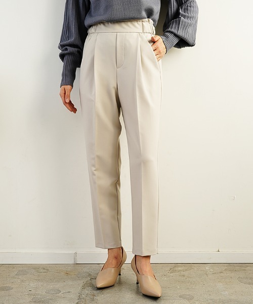 Futier land（フューティアランド）の「美脚シルエットテーパードパンツ（スラックス・レディース・ホワイト/ブラック/ベージュ/マスタード/モカ/ブルーグレー/サンドベージュ/ダークブラウン/ブラウン/レッドパープル/グレイッシュベージュ/ミント/イエロー/グリーン/キャメル/ネイビー・MEDIUM/LARGE/XX-LARGE/X-LARGE/SMALL）」の10枚目の写真