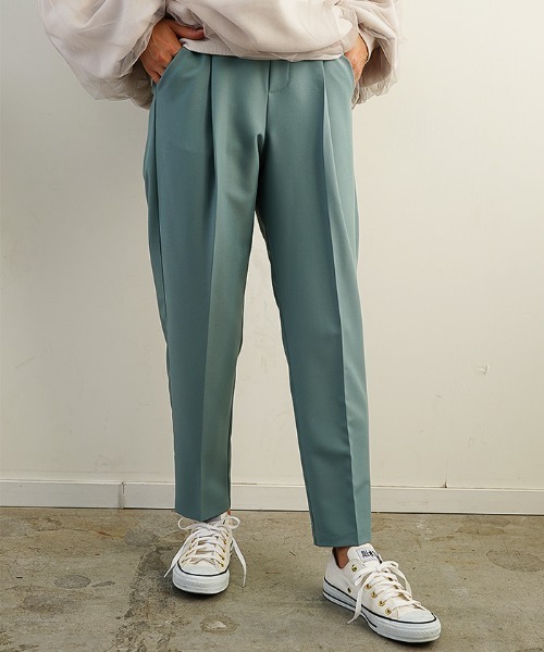 Futier land（フューティアランド）の「美脚シルエットテーパードパンツ（スラックス・レディース・ホワイト/ブラック/ベージュ/マスタード/モカ/ブルーグレー/サンドベージュ/ダークブラウン/ブラウン/レッドパープル/グレイッシュベージュ/ミント/イエロー/グリーン/キャメル/ネイビー・MEDIUM/LARGE/XX-LARGE/X-LARGE/SMALL）」の12枚目の写真