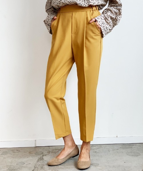 Futier land（フューティアランド）の「美脚シルエットテーパードパンツ（スラックス・レディース・ホワイト/ブラック/ベージュ/マスタード/モカ/ブルーグレー/サンドベージュ/ダークブラウン/ブラウン/レッドパープル/グレイッシュベージュ/ミント/イエロー/グリーン/キャメル/ネイビー・MEDIUM/LARGE/XX-LARGE/X-LARGE/SMALL）」の15枚目の写真