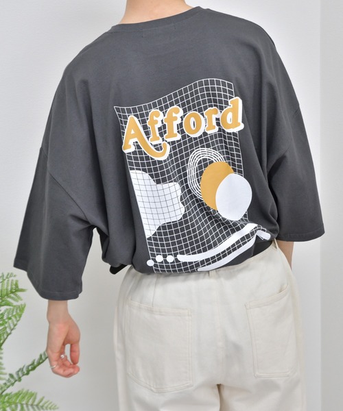 kutir（クティール）の「ロゴアートプリントTシャツ（Tシャツ/カットソー・メンズ・ホワイト/チャコールグレー/ライトグリーン・SMALL/MEDIUM/LARGE）」の3枚目の写真