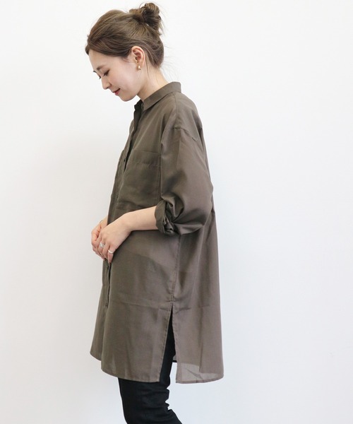 AMERICAN HOLIC（アメリカンホリック）の「BIGポケットシアーシャツチュニック　〇＊（チュニック・レディース・チャコールグレー/ブラウン/サックスブルー/グレイッシュベージュ・FREE）」の12枚目の写真