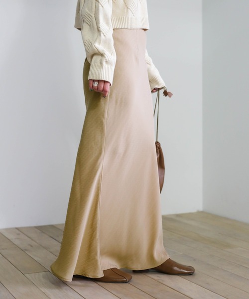 select MOCA(セレクトモカ)の「リーフ柄マーメイドスカート(スカート・レディース・ベージュ/オレンジ/ブルー・SMALL/MEDIUM)」の22枚目の写真