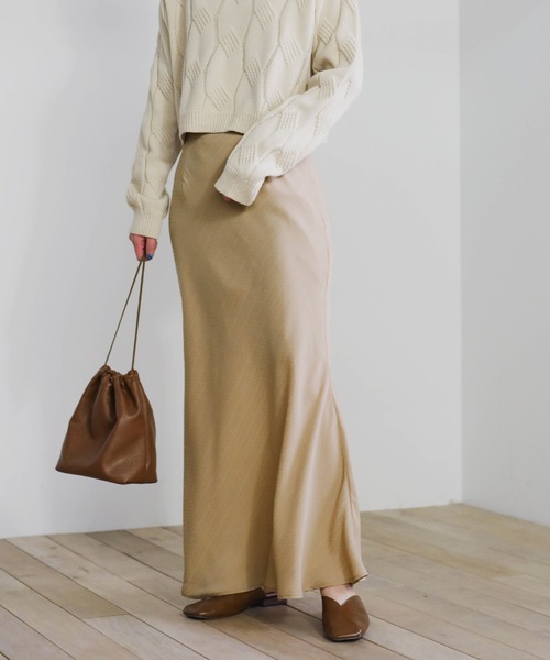 select MOCA(セレクトモカ)の「リーフ柄マーメイドスカート(スカート・レディース・ベージュ/オレンジ/ブルー・SMALL/MEDIUM)」の19枚目の写真