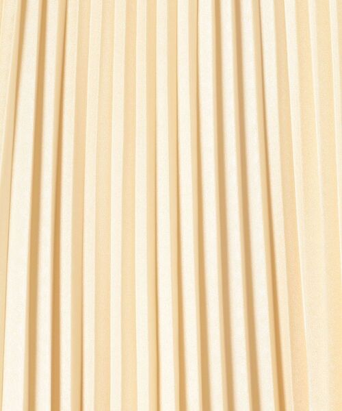 SHIPS（シップス）の「カレンダリングプリーツスカート◇（スカート・レディース・ベージュ/ブラウン/ワイン/ベージュ系その他/クリアイエロー/ブラック・ONE SIZE）」の9枚目の写真