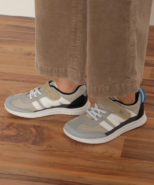 IFME(イフミー)の「【IFME(イフミー)】別注ローカット(KIDS)(スニーカー・キッズ・カーキ/ベージュ/ピンク・19.0cm/17.0cm/20.0cm/21.0cm/18.0cm)」の2枚目の写真