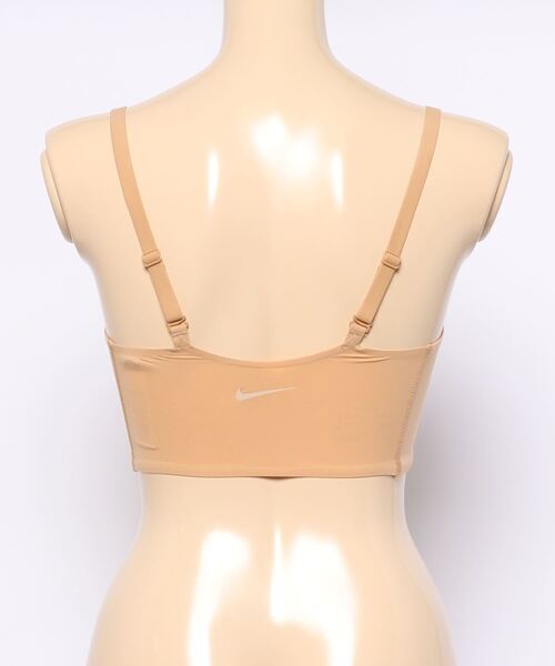 NIKE(ナイキ)の「【NIKE】AS NIKE INDY LUXE BRA(スポーツブラ・レディース・ベージュ・SMALL/MEDIUM)」の2枚目の写真