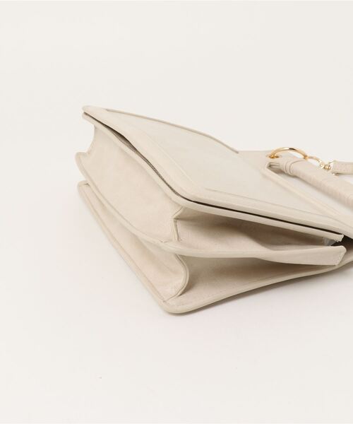 rienda(リエンダ)の「2WAY レエクタアングルバッグ(ハンドバッグ・レディース・ライトブラウン/ブラック/ライトベージュ・FREE)」の7枚目の写真