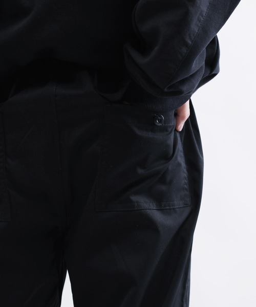 Lulu ＆ Arnie（るるあんどあーにー）の「ナチュラル ストレッチ ワイド スノーパンツ（その他パンツ・メンズ・ホワイト/カーキ/ブラック・LARGE/MEDIUM）」の6枚目の写真