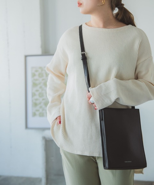 ITEMS URBANRESEARCH（アイテムズ アーバンリサーチ）の「ボックスショルダーバッグ（ショルダーバッグ・レディース・ブラック/グレー/オフホワイト・-）」の19枚目の写真