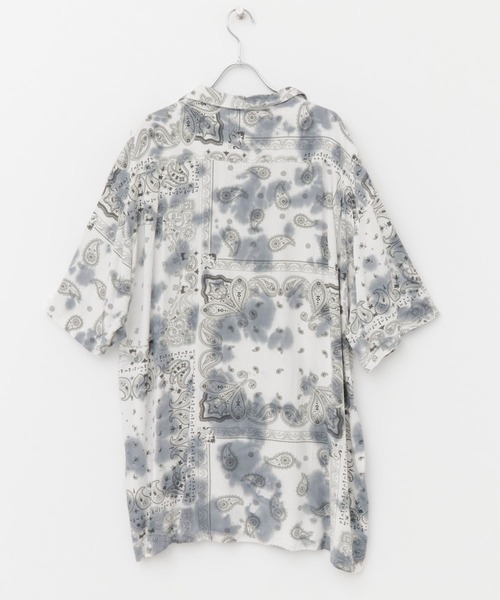 SENSE OF PLACE by URBAN RESEARCH(センスオブプレイスバイアーバンリサーチ)の「タイダイバンダナシャツ(5分袖)(シャツ/ブラウス・メンズ・ブルー/チャコールグレー・LARGE/MEDIUM)」の14枚目の写真