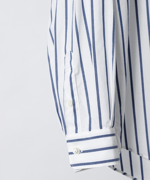 ADAM ET ROPE'（アダムエロペ）の「オーバーサイズ スキッパーシャツ（シャツ/ブラウス・メンズ・ホワイト系その他/ブルー系その他/ホワイト・M/L）」の21枚目の写真