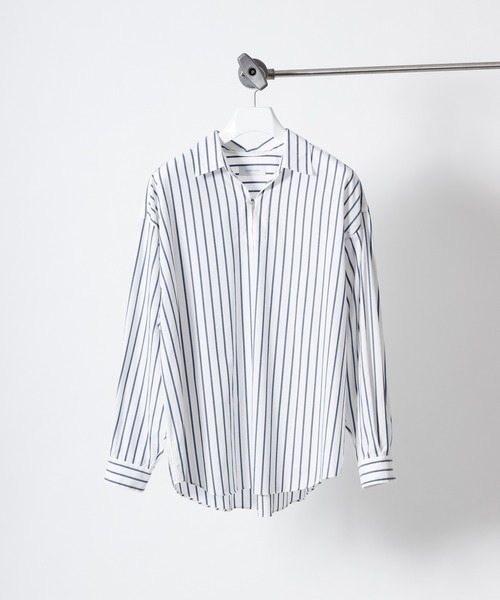 ADAM ET ROPE'（アダムエロペ）の「オーバーサイズ スキッパーシャツ（シャツ/ブラウス・メンズ・ホワイト系その他/ブルー系その他/ホワイト・M/L）」の17枚目の写真