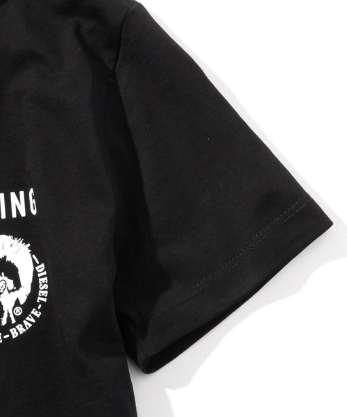 DIESEL KIDS（ディーゼルキッズ）の「DIESEL（ディーゼル）Kids & Junior　ブランドロゴ半袖カットソーTシャツ（Tシャツ/カットソー・キッズ・チャコールグレー/ブラック/ホワイト・4YEAR/6YEAR/8YEAR/14Y/10YEAR/12YEAR/16Y）」の11枚目の写真