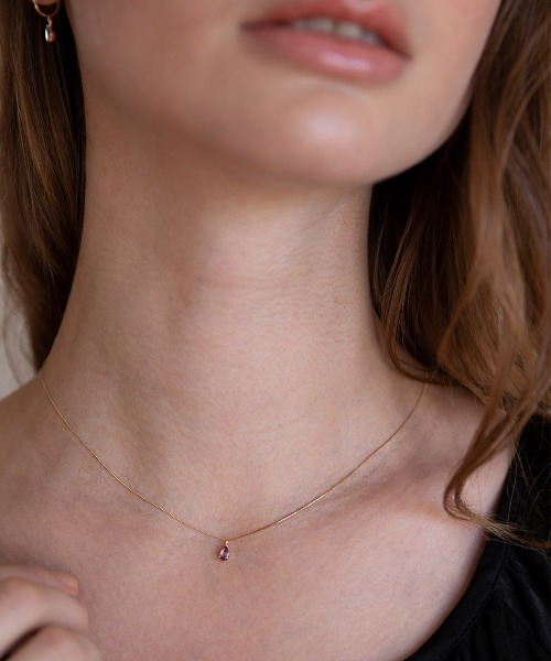 mangata（モンガータ）の「10K  Larmes necklace（ネックレス・レディース・イエロー/パープル・FREE）」の5枚目の写真