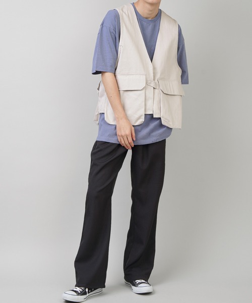 SPINNS（スピンズ）の「TR素材イージーフレアパンツ（スラックス・メンズ・ブラック/ブラウン/グレー/オフホワイト・M/L）」の10枚目の写真