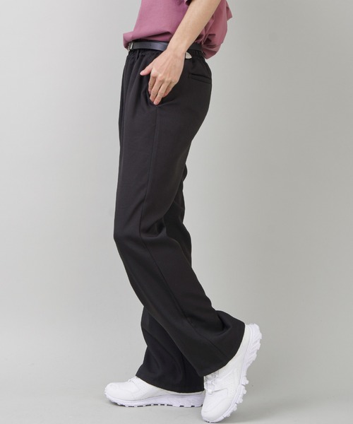 SPINNS（スピンズ）の「TR素材イージーフレアパンツ（スラックス・メンズ・ブラック/ブラウン/グレー/オフホワイト・M/L）」の12枚目の写真