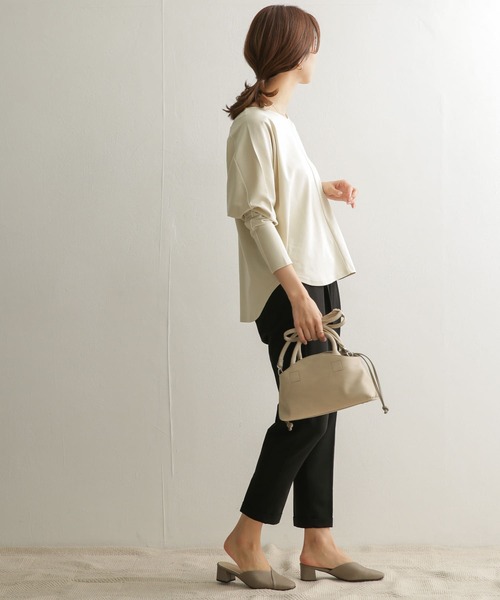 URBAN RESEARCH DOORS（アーバンリサーチドアーズ）の「Vネックドルマンカットソー（Tシャツ/カットソー・レディース・グレー系その他/ネイビー/ライトベージュ・ONE）」の17枚目の写真