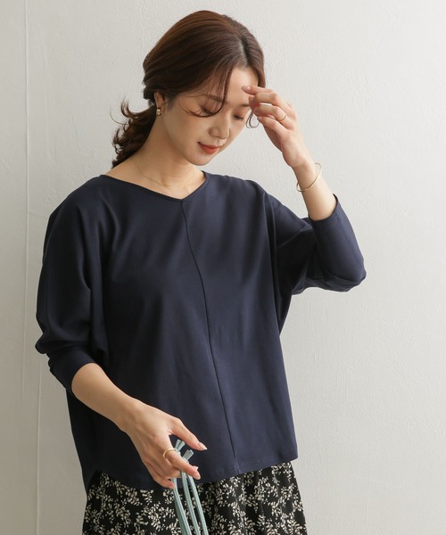 URBAN RESEARCH DOORS（アーバンリサーチドアーズ）の「Vネックドルマンカットソー（Tシャツ/カットソー・レディース・グレー系その他/ネイビー/ライトベージュ・ONE）」の18枚目の写真