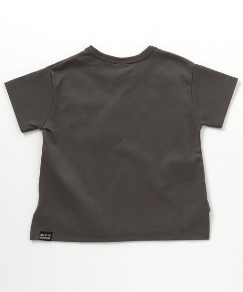 BREEZE（ブリーズ）の「【WEB限定】ロゴカラバリTシャツ（Tシャツ/カットソー・キッズ・ピンク/オフホワイト/サックスブルー/ブラック/イエロー/ブルー/オリーブ/グリーン/ベージュ/チャコール・150/120/90/130/100/110/140）」の22枚目の写真