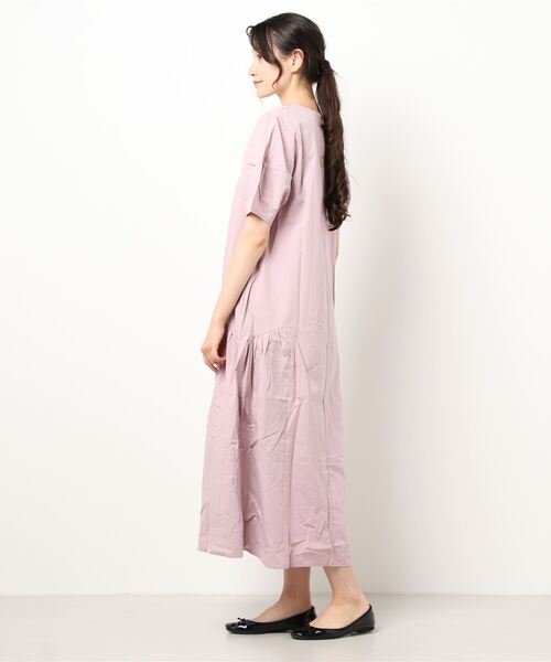 MODE ROBE（モードローブ）の「半袖フレアロングワンピース（ワンピース・レディース・ホワイト/ピンク・FREE）」の21枚目の写真