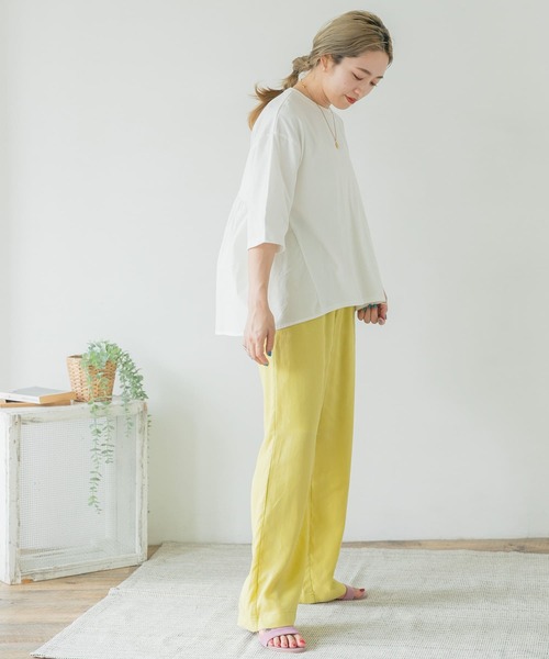 ITEMS URBANRESEARCH(アイテムズ アーバンリサーチ)の「バックギャザーTシャツ(Tシャツ/カットソー・レディース・ブラック/オフホワイト/グレー系その他/チャコールグレー/キャメル・FREE)」の20枚目の写真