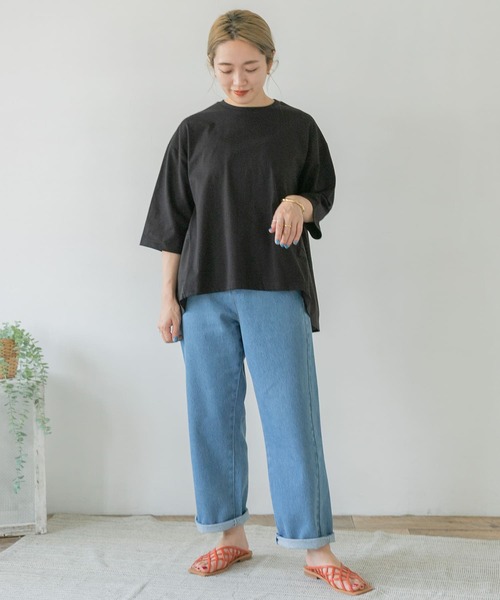 ITEMS URBANRESEARCH(アイテムズ アーバンリサーチ)の「バックギャザーTシャツ(Tシャツ/カットソー・レディース・ブラック/オフホワイト/グレー系その他/チャコールグレー/キャメル・FREE)」の21枚目の写真