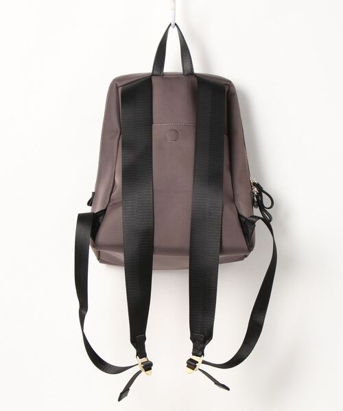 atneK（アトネック）の「【atneK by Scrap Book】フロントジップリュック（バックパック/リュック・レディース・グレー/ブラック・FREE）」の3枚目の写真