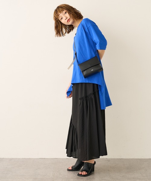 Lui's（ルイス）の「スプリットレザー フラップミニショルダーバッグ（ショルダーバッグ・メンズ・ブラック/グレイッシュベージュ/ホワイト/グリーン/グレー/ブラウン・FREE）」の7枚目の写真