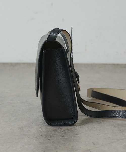 Lui's（ルイス）の「スプリットレザー フラップミニショルダーバッグ（ショルダーバッグ・メンズ・ブラック/グレイッシュベージュ/ホワイト/グリーン/グレー/ブラウン・FREE）」の14枚目の写真