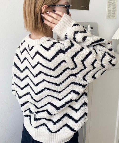 moment+（モーメントプラス）の「【累計販売枚数1万枚突破！】6G ヘリンボーン柄ジャガードニットプルオーバー（ニット/セーター・レディース・ブラック/チャコールグレー/ブラウン/グレイッシュベージュ/ライトグリーン/オレンジ/イエロー×グリーン・FREE/L/M）」の19枚目の写真