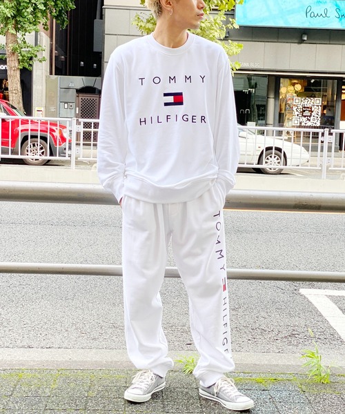 Hilfiger ヒルフィガー トミー Tommy Hilfiger トミーヒルフィガー のファッション Hilfiger スウェット セール Shirt Sweat Essential Sweat メンズ スウェット ロゴ スウェット シャツ エッセンシャル Logo Tommy