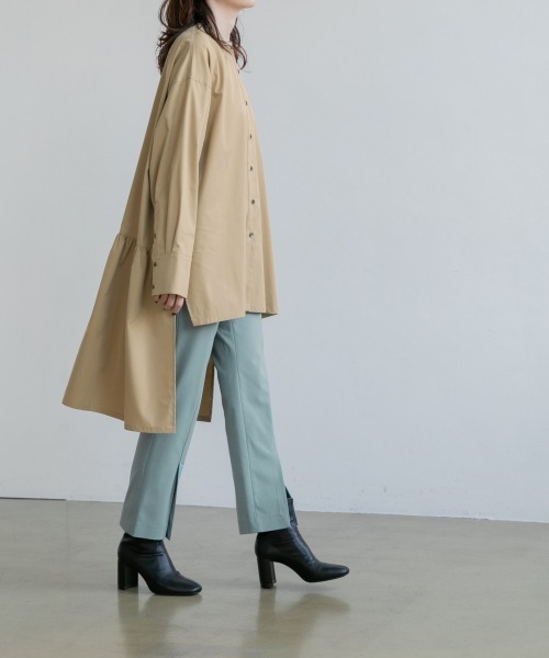 yuw(ユウ)の「BACK TIERED SHIRT 236449(シャツ/ブラウス・レディース・オフホワイト/ブラック/ベージュ・FREE)」の12枚目の写真